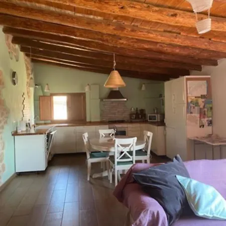 En El Matarrana. Шале Льедо