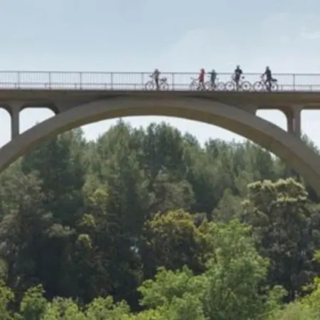 Шале En El Matarrana. Льедо